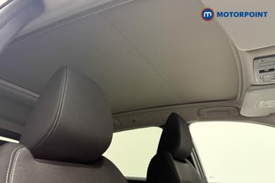 Nissan Qashqai Premiere Edition Manual Petrol SUV - Stock Number (1691473) - 21st supplementary image