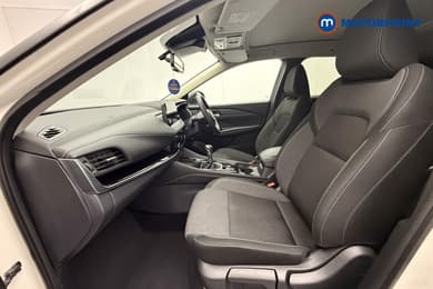 Nissan Qashqai Premiere Edition Manual Petrol SUV - Stock Number (1691473) - 30th supplementary image