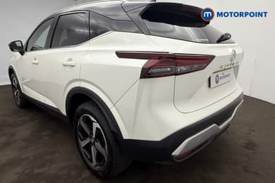 Nissan Qashqai Premiere Edition Manual Petrol SUV - Stock Number (1691473) - 33rd supplementary image