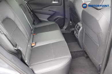 Nissan Qashqai N-Connecta Manual Petrol SUV - Stock Number (1683518) - 17th supplementary image