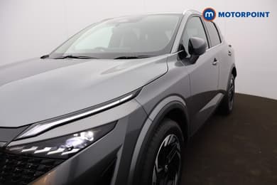Nissan Qashqai N-Connecta Manual Petrol SUV - Stock Number (1683518) - 30th supplementary image