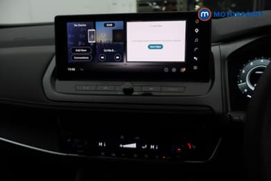 Nissan Qashqai N-Connecta Manual Petrol SUV - Stock Number (1683555) - 9th supplementary image