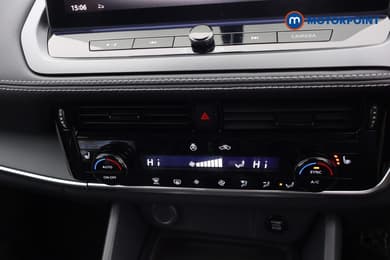 Nissan Qashqai N-Connecta Manual Petrol SUV - Stock Number (1683555) - 10th supplementary image