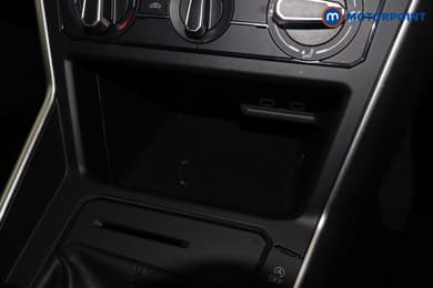 Volkswagen Polo Life Manual Petrol Hatchback - Stock Number (1685685) - 13th supplementary image