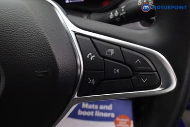 Renault Clio Evolution Manual Petrol Hatchback - Stock Number (1686800) - 4th supplementary image