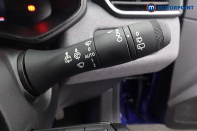 Renault Clio Evolution Manual Petrol Hatchback - Stock Number (1686800) - 8th supplementary image