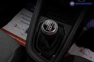 Renault Clio Evolution Manual Petrol Hatchback - Stock Number (1686800) - 15th supplementary image