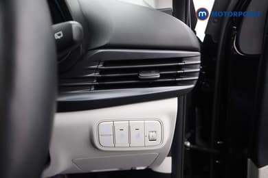 Hyundai I20 Tech Line Automatic Petrol Hatchback - Stock Number (1689829) - 7th supplementary image