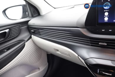 Hyundai I20 Tech Line Automatic Petrol Hatchback - Stock Number (1689829) - 10th supplementary image