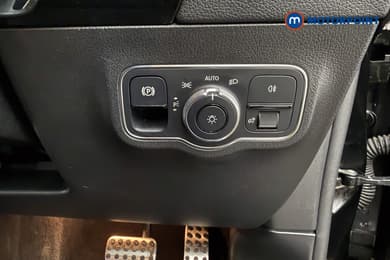 Mercedes-Benz GLA Amg Line Automatic Petrol SUV - Stock Number (1691257) - 4th supplementary image