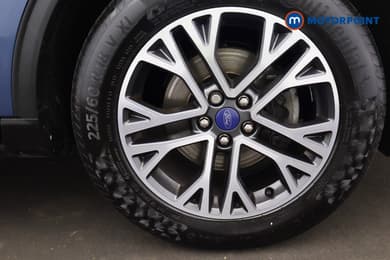 Ford Kuga Titanium Edition Manual Petrol SUV - Stock Number (1681095) - 23rd supplementary image