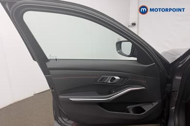 BMW 3 Series Sport Automatic Petrol Estate - Stock Number (1681901) - 7th supplementary image