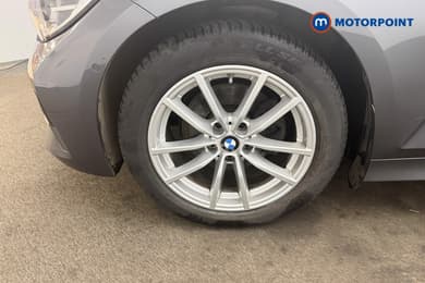 BMW 3 Series Sport Automatic Petrol Estate - Stock Number (1681901) - 1st supplementary image