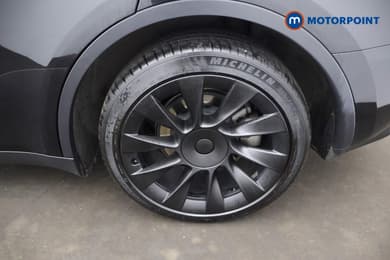 Tesla Model Y Long Range Automatic Electric SUV - Stock Number (1687481) - 2nd supplementary image