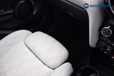 Mini Hatchback Cooper S Exclusive Automatic Petrol Hatchback - Stock Number (1687987) - 16th supplementary image