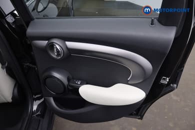 Mini Hatchback Cooper S Exclusive Automatic Petrol Hatchback - Stock Number (1687987) - 20th supplementary image