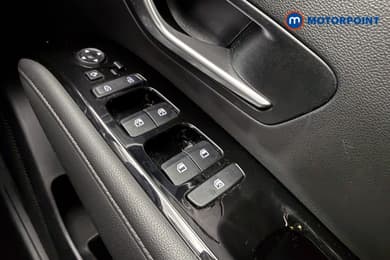 Hyundai Tucson Se Connect Manual Petrol SUV - Stock Number (1689141) - 16th supplementary image