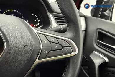 Renault Captur Techno Automatic Petrol-Electric Hybrid SUV - Stock Number (1692747) - 9th supplementary image