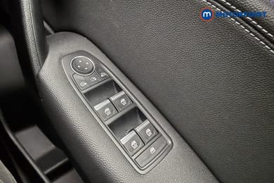 Renault Captur Techno Automatic Petrol-Electric Hybrid SUV - Stock Number (1692747) - 18th supplementary image