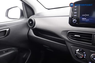 Hyundai I10 Advance Automatic Petrol Hatchback - Stock Number (1682178) - 9th supplementary image