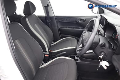 Hyundai I10 Advance Automatic Petrol Hatchback - Stock Number (1682178) - 13th supplementary image