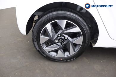 Hyundai I10 Advance Automatic Petrol Hatchback - Stock Number (1682178) - 23rd supplementary image