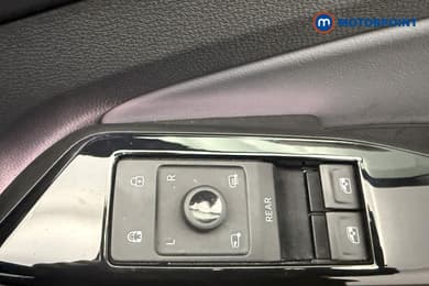 Volkswagen Id.4 Life Edition Pure Automatic Electric SUV - Stock Number (1688248) - 22nd supplementary image