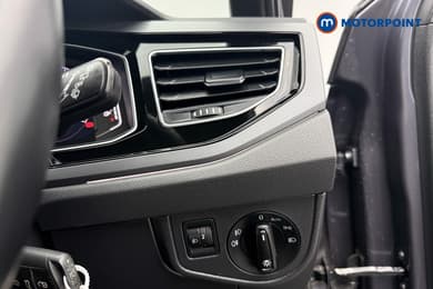 Volkswagen Taigo R-Line Manual Petrol SUV - Stock Number (1691000) - 37th supplementary image