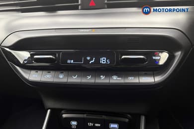 Hyundai I20 Premium Manual Petrol Hatchback - Stock Number (1691891) - 16th supplementary image
