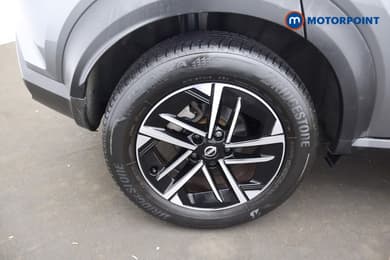 Nissan Juke N-Connecta Automatic Petrol SUV - Stock Number (1692442) - 3rd supplementary image