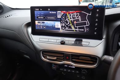 Nissan Juke N-Connecta Automatic Petrol SUV - Stock Number (1692442) - 11th supplementary image