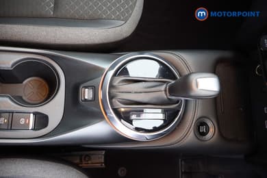 Nissan Juke N-Connecta Automatic Petrol SUV - Stock Number (1692442) - 13th supplementary image