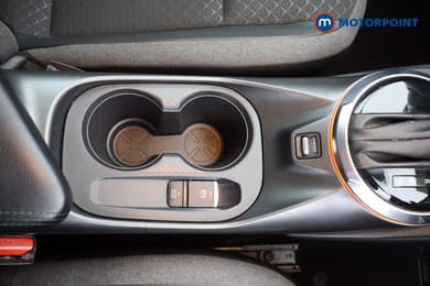 Nissan Juke N-Connecta Automatic Petrol SUV - Stock Number (1692442) - 14th supplementary image