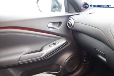 Nissan Juke N-Connecta Automatic Petrol SUV - Stock Number (1692442) - 15th supplementary image