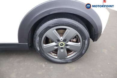 Mini Hatchback Cooper S Level 1 Automatic Electric Hatchback - Stock Number (1692904) - 2nd supplementary image