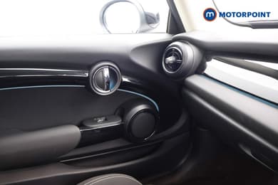 Mini Hatchback Cooper S Level 1 Automatic Electric Hatchback - Stock Number (1692904) - 15th supplementary image