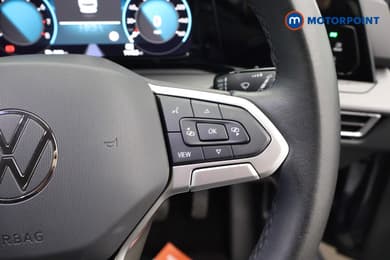 Volkswagen Golf Style Manual Petrol Estate - Stock Number (1691188) - 3rd supplementary image