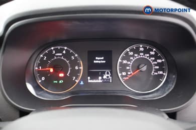 Dacia Duster Prestige Manual Petrol SUV - Stock Number (1692732) - 4th supplementary image
