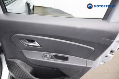 Dacia Duster Prestige Manual Petrol SUV - Stock Number (1692732) - 20th supplementary image
