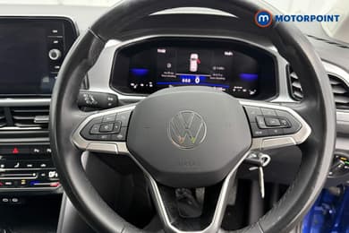 Volkswagen T-Roc Life Manual Petrol SUV - Stock Number (1692787) - 32nd supplementary image