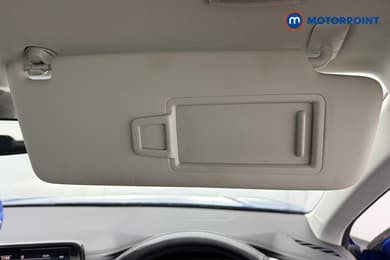 Volkswagen T-Roc Life Manual Petrol SUV - Stock Number (1692787) - 40th supplementary image