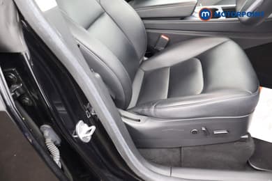 Tesla Model Y Long Range Automatic Electric SUV - Stock Number (1692900) - 13th supplementary image