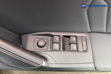 Cupra Formentor V1 Automatic Petrol Plug-In Hybrid SUV - Stock Number (1693879) - 25th supplementary image