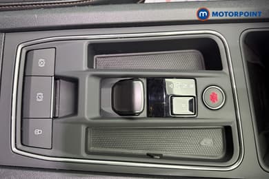 Cupra Formentor V1 Automatic Petrol Plug-In Hybrid SUV - Stock Number (1693879) - 32nd supplementary image