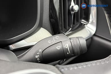 Volvo V60 Inscription Plus Automatic Petrol Estate - Stock Number (1674333) - 5th supplementary image