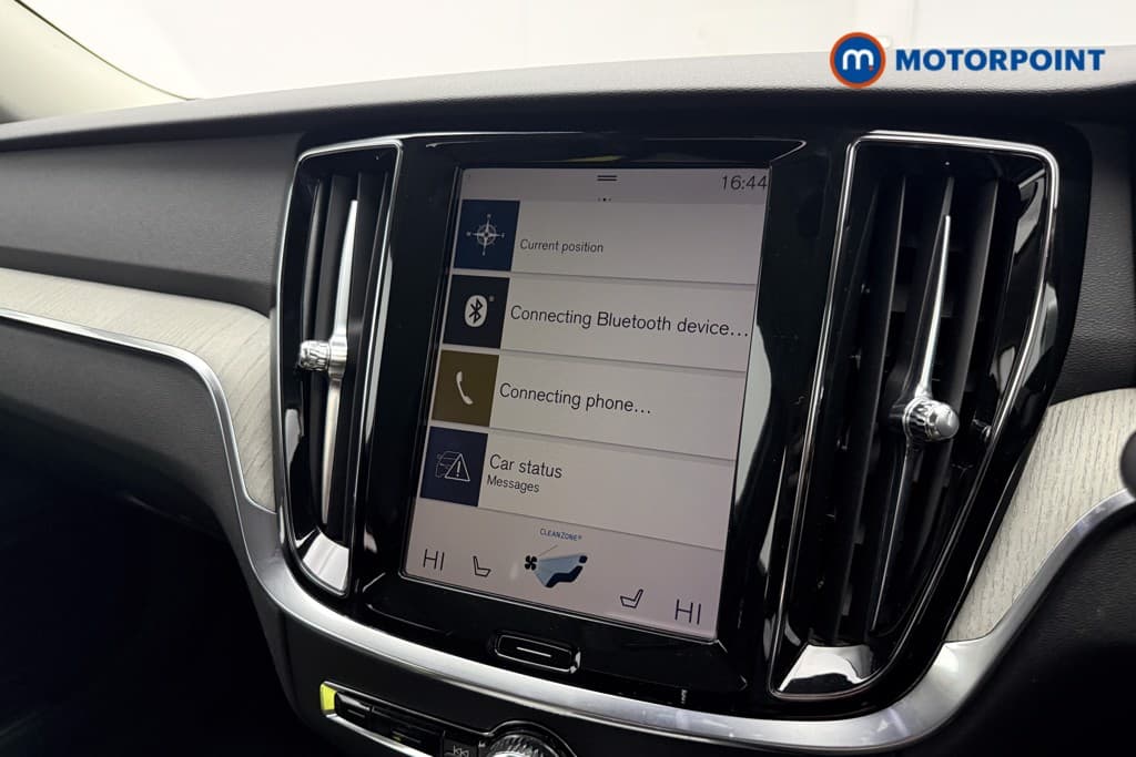 Volvo V60 Inscription Plus Automatic Petrol Estate - Stock Number (1674333) - 8th supplementary image