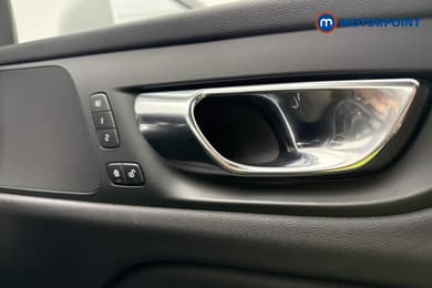 Volvo V60 Inscription Plus Automatic Petrol Estate - Stock Number (1674333) - 25th supplementary image