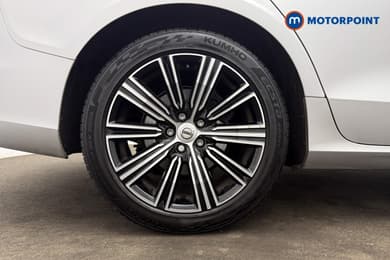 Volvo V60 Inscription Plus Automatic Petrol Estate - Stock Number (1674333) - 47th supplementary image