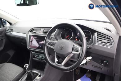 Volkswagen Tiguan Life Manual Petrol SUV - Stock Number (1681444) - 12th supplementary image