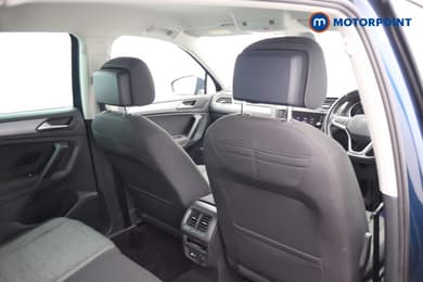 Volkswagen Tiguan Life Manual Petrol SUV - Stock Number (1681444) - 16th supplementary image